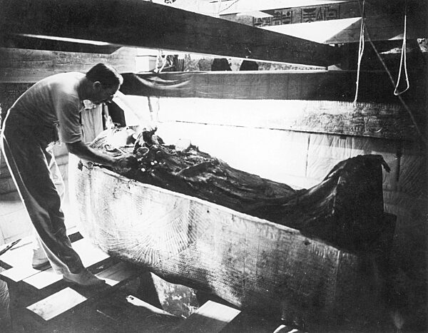 Howard Carter, 1922