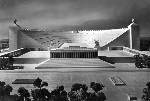 SZ Photo - Albert Speer - buildings and models