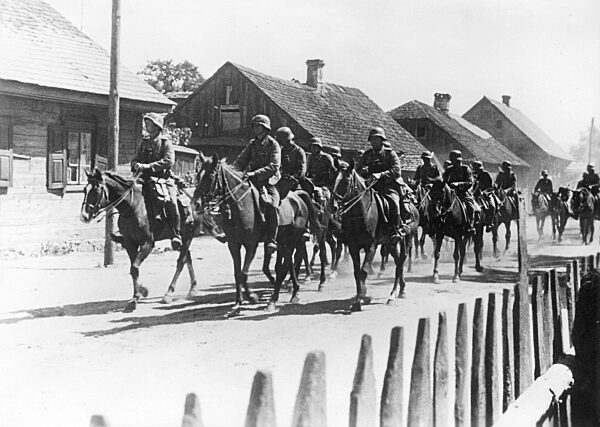German cavalry point on the Eastern Front, 1941
