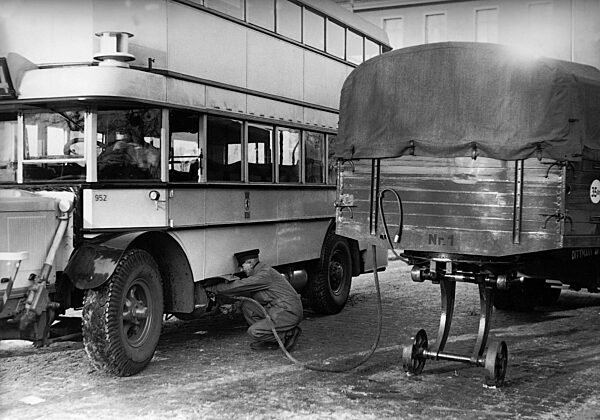 Fahrbare Gastankastelle in Berlin, 1937