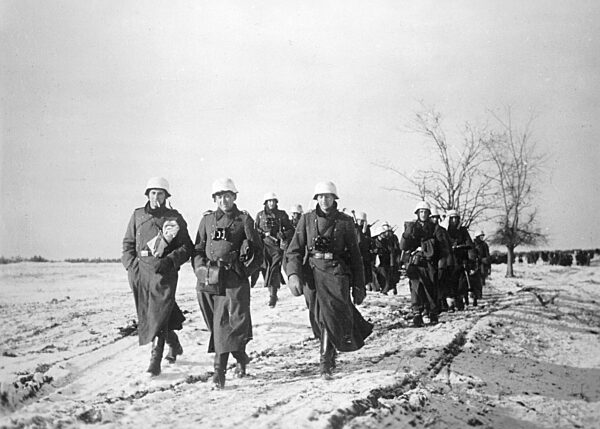 German soldiers in the mid sector of the Eastern front, 1941