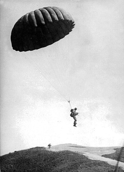 A paratrooper few minutes before landing on Crete, May 1941