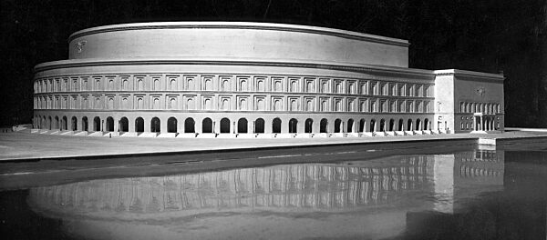 Modell der Kongreßhalle auf dem Reichsparteitagsgelände, 1935