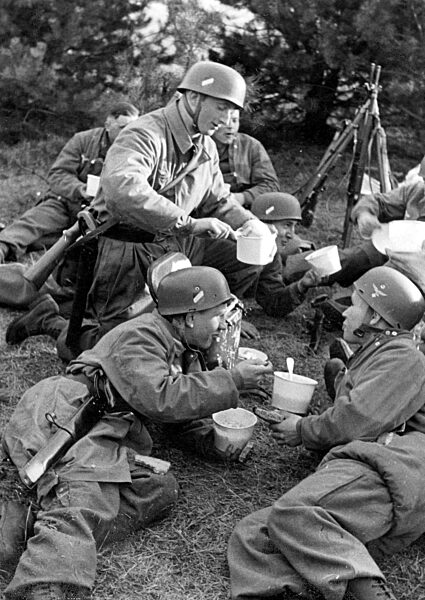 Second World War - Paratroopers