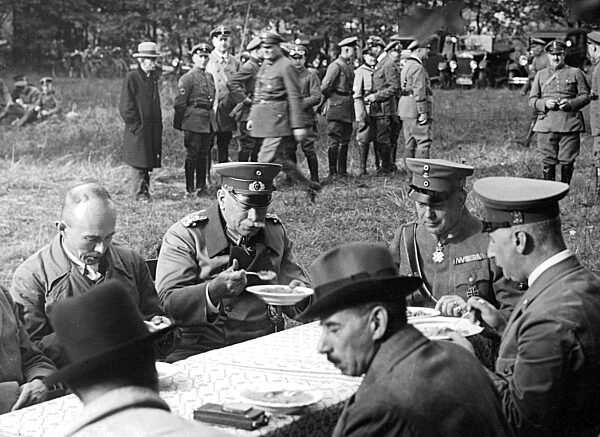 'Stahlhelm' (Steel Helmet, League of Frontline Soldiers)