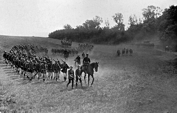 Deutsche Soldaten bei einer Übung, 1911