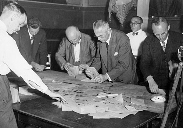 Election workers during the count of votes after the first Reichstag elections,1932