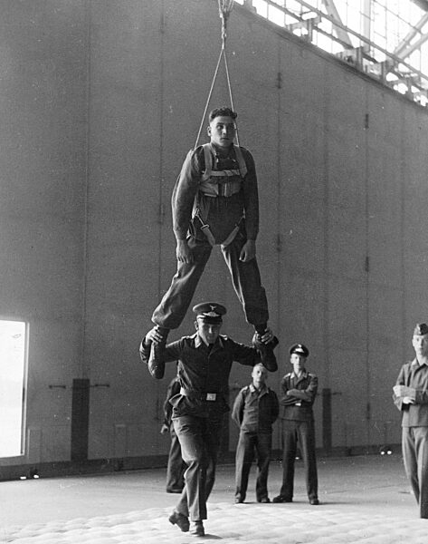 Instruction of paratroopers in the parachuting school in Stendal, 1939