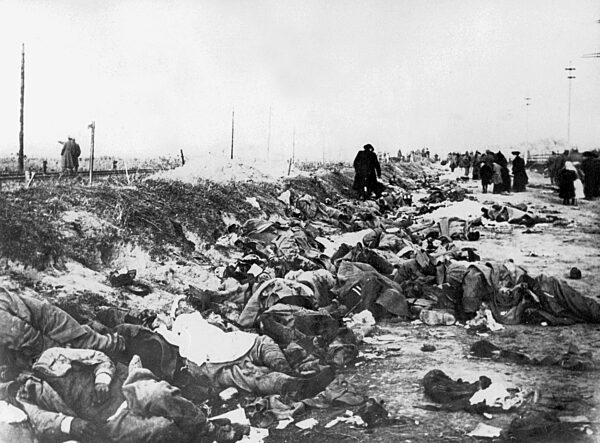 Romanian soldiers killed at Brasov, 1916
