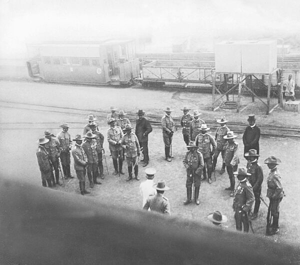 Arrival of the staff of General Lothar von Trotha in German Southwest Africa, 1904