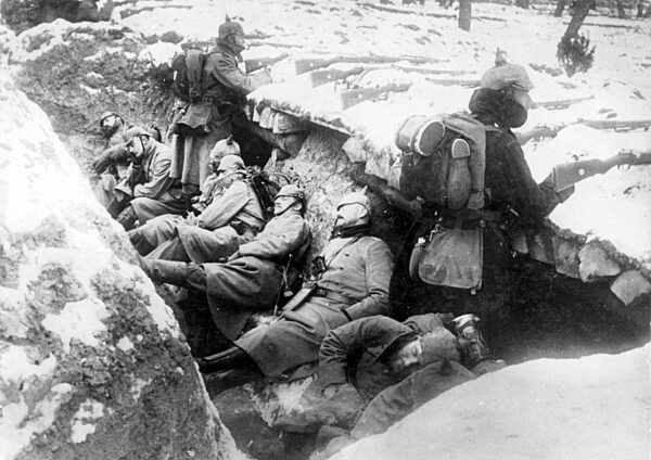 German troops in trenches in East Prussia, 1914