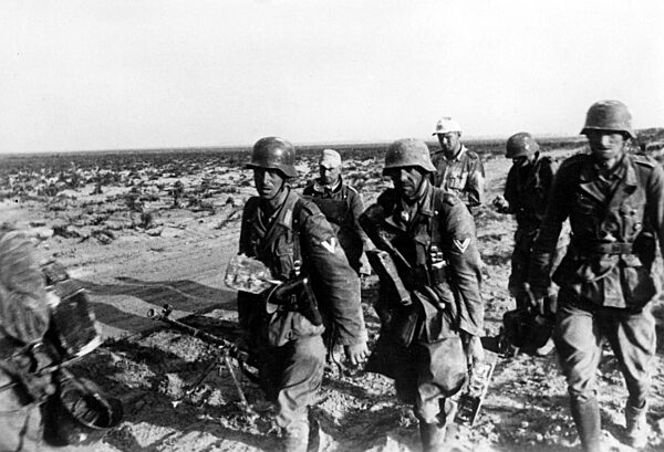 German soldiers before El Alamein, 1942