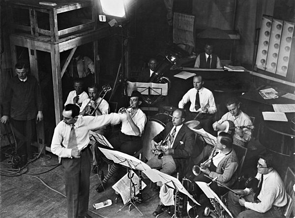 Werner Richard Heymann und sein Orchester, 1930