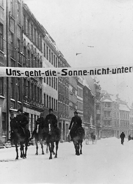 Exhortations to hold out in the enclosed Koenigsberg, 1945