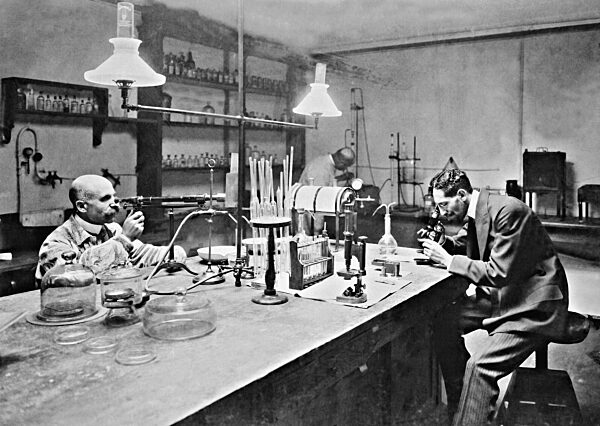 Lab at the Berlin University, 1905