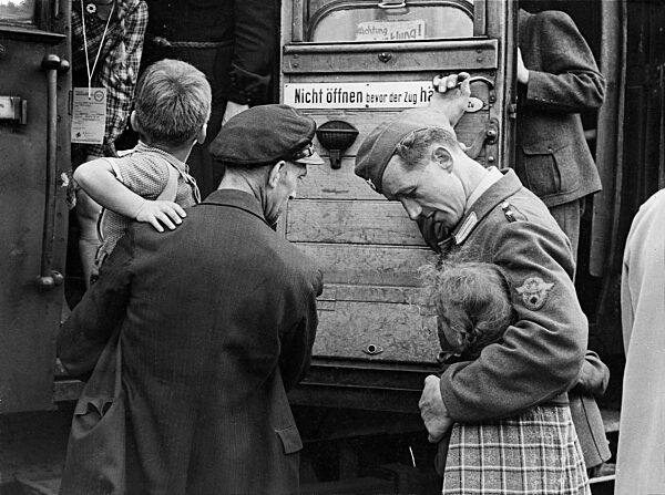 Kinderlandverschickung, 1943