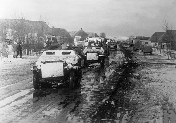 German armored personnel carriers during the Manstein Offensive in the southern sector of the Eastern front, 1943
