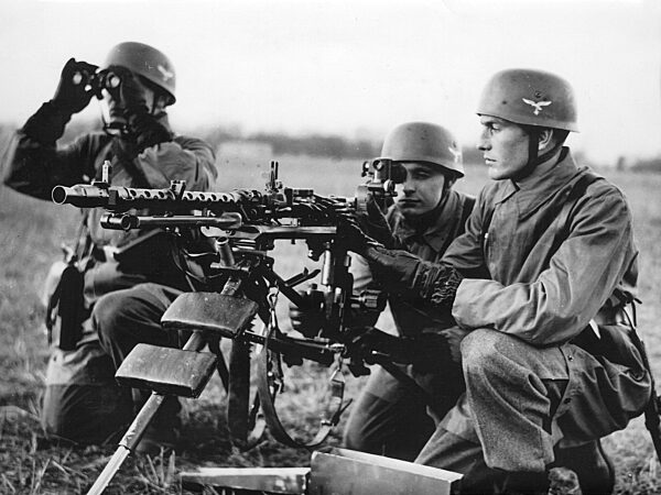 German paratroopers on maneuvers, 1939