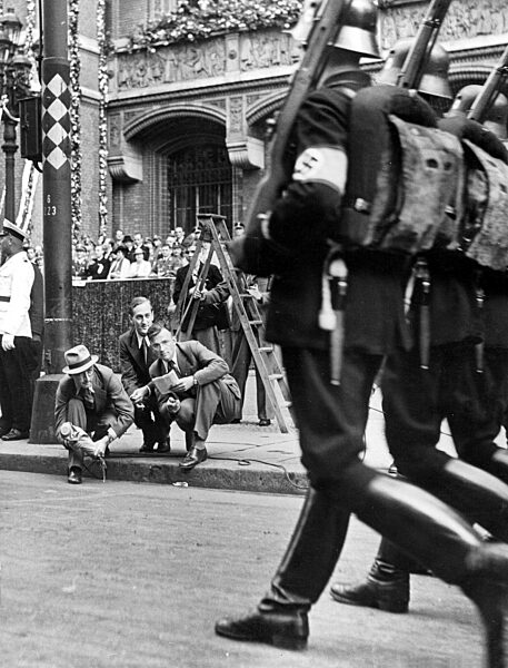 SS-Leibstandarte Adolf Hitler paradiert in Berlin, 1937
