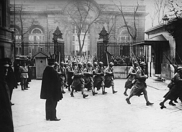 Honor guard marches to the Foreign Office in Paris, 1919