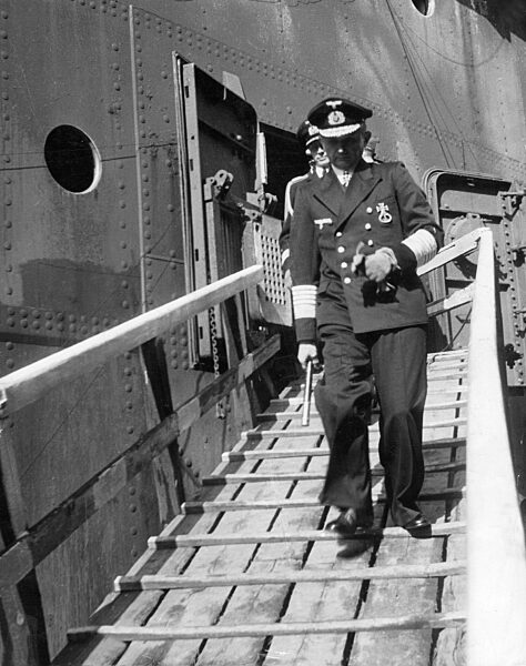 Karl Doenitz in the gangway of the 'Patria', 1945