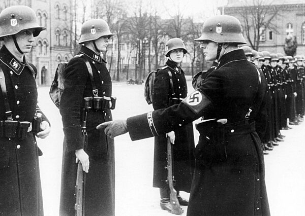 Vergatterung der SS-Leibstandarte Adolf Hitler 1938