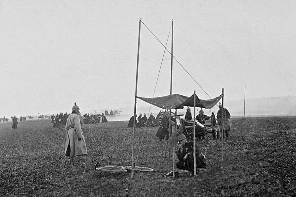 Deutsche Artillerie im Manöver, 1905