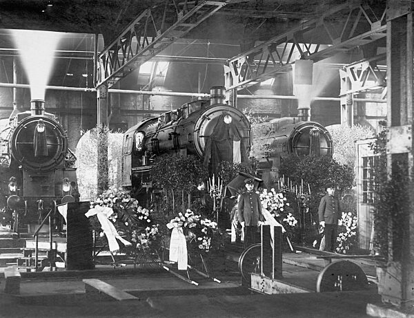 Laying out of the reserve engine driver von der Haeh in Wanne, 1923