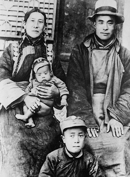 The parents of the 14th Dalai Lama, 1940
