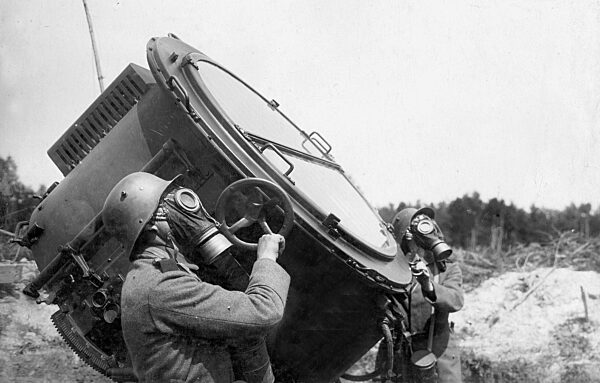 Scheinwerfer einer deutschen Flugabwehrbatterie, 1918