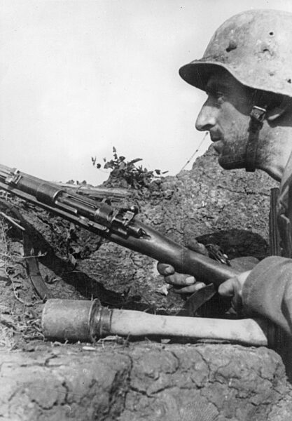 Deutscher Soldat an der Ostfront, 1943