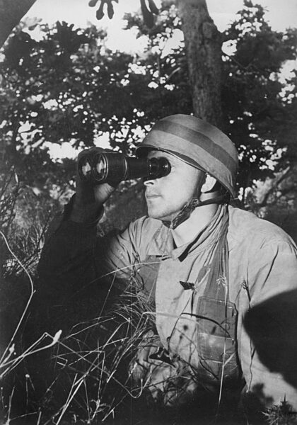 German paratroopers in Crete, 1941