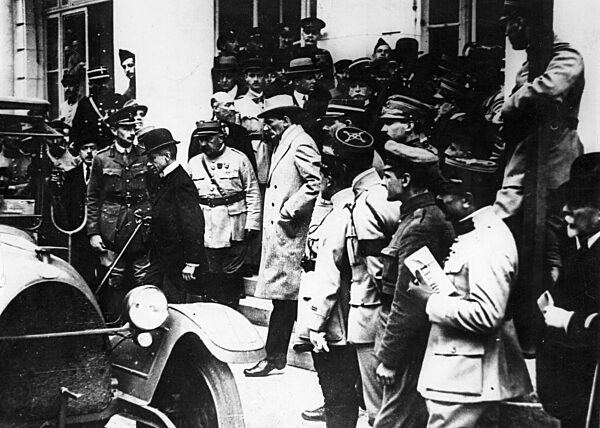 German delegation after the signing of the Peace Treaty of Versailles, 1919