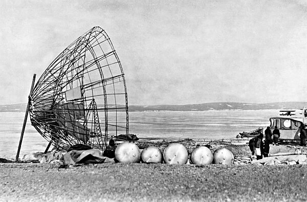 The airship "Norge" after the flight over the north pole, 1926