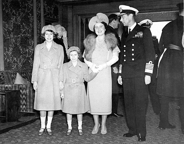 British royal family on board of the 'Empress of Britain', 1939