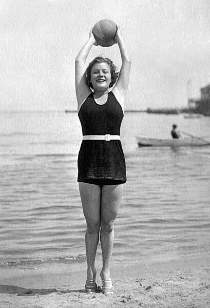 Renate Mueller on the beach