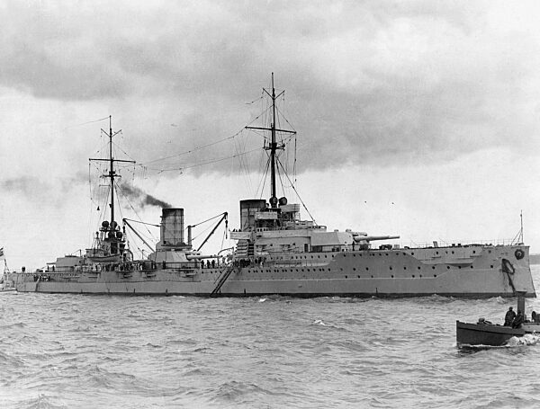 Recovery of the 'Von der Tann' near Scapa Flow, 1930