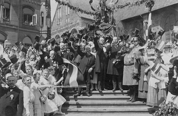 Celebration on the occasion of the referendum in Schleswig, 1920
