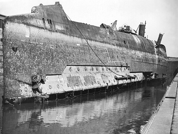 Battleship "Moltke" in the dry dock, 1927