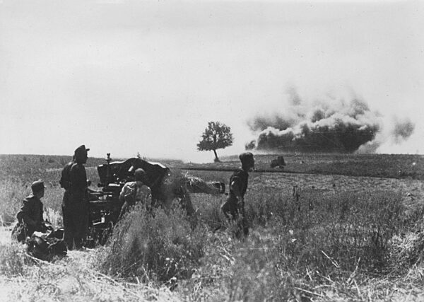 Deutsche Panzerabwehrkanone an der Ostfront, 1944