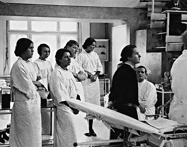 Medical students, 1931