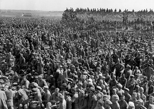 Soviet prisoners of war, 1941 (b/w photo)