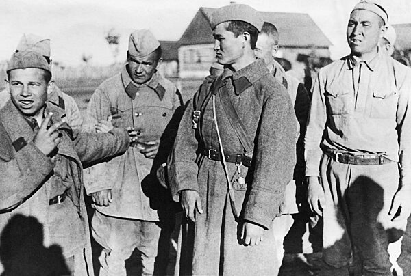 Captured soldiers of the Red Army, 1941