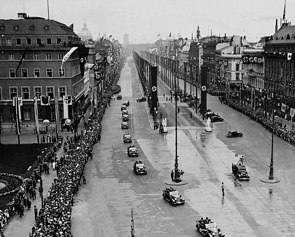 Berlin während der Olympiade, 1936