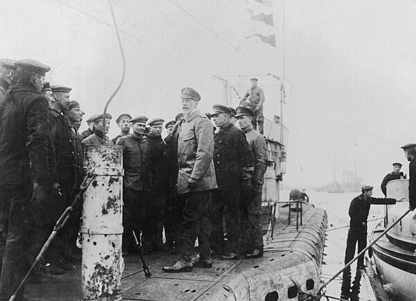 Prince Heinrich of Prussia on board of a submarine, 1917