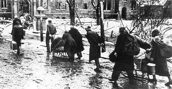 Deutsche Flüchtlinge aus den ehemaligen Ostgebieten, 1945