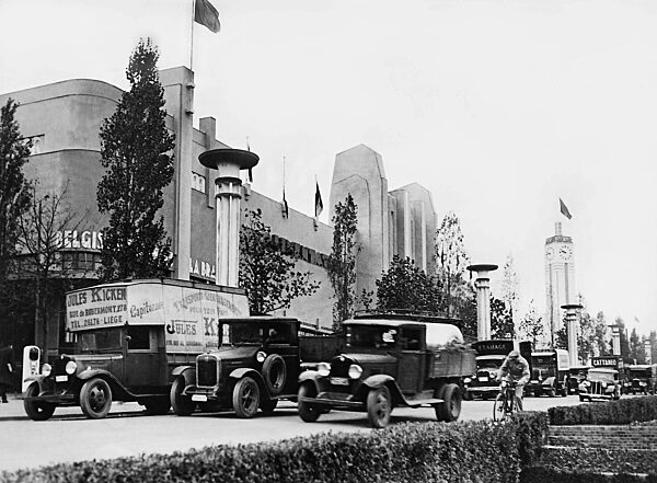Degradation of the world exhibition in Brussels, 1935