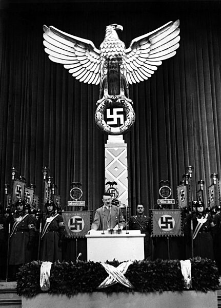 Adolf Hitler opens the IAME, 1939