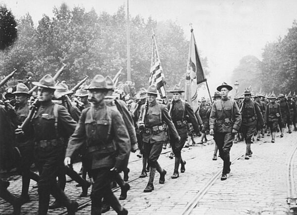 Amerikanische Soldaten in Paris, 1917