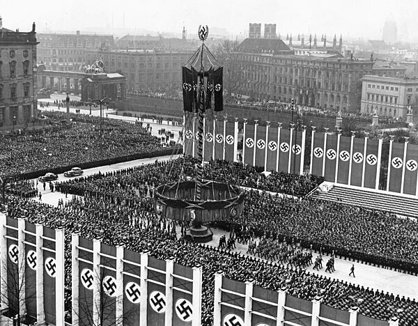 Veranstaltung zum Ersten Mai in Berlin, 1936